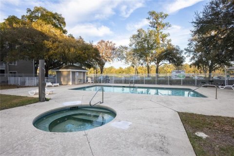Copropriété à vendre à Gainesville, Floride: 4 chambres, 109.35 m2 № 1906051 - photo 24