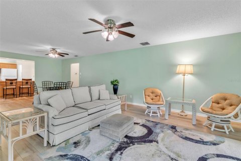 Купить кондоминиум в Палм-Харбор, Флорида 4 комнаты, 124.02м2, № 1907575 - фото 19