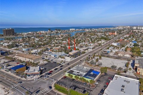 Terreno en venta en Saint Pete Beach, Florida № 2211771 - foto 4