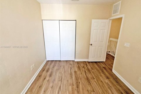 Купить таунхаус в Хомстед, Флорида 3 спальни, 123.1м2, № 2152823 - фото 15