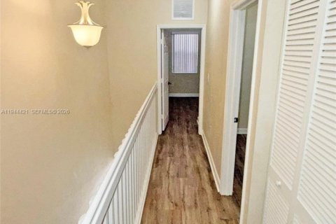 Купить таунхаус в Хомстед, Флорида 3 спальни, 123.1м2, № 2152823 - фото 14