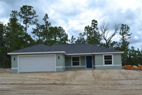 House in Dunnellon, Florida 3 bedrooms, 135.82 sq.m. № 1826291 - photo 1