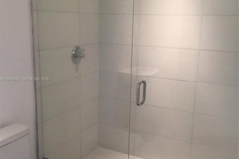Copropriété à vendre à Miami, Floride: 2 chambres, 84.73 m2 № 2061709 - photo 17