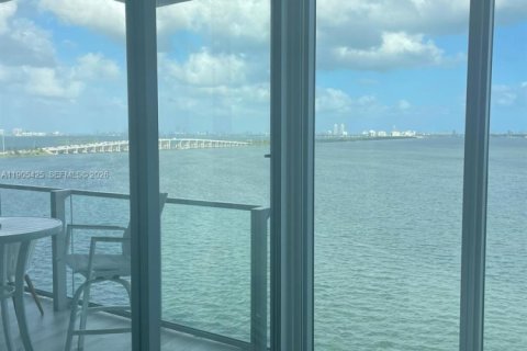 Copropriété à vendre à Miami, Floride: 2 chambres, 84.73 m2 № 2061709 - photo 2