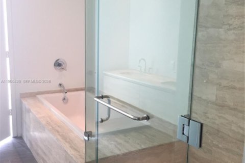 Copropriété à vendre à Miami, Floride: 2 chambres, 84.73 m2 № 2061709 - photo 14
