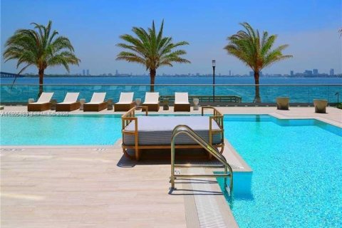 Copropriété à vendre à Miami, Floride: 2 chambres, 84.73 m2 № 2061709 - photo 24