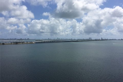 Copropriété à vendre à Miami, Floride: 2 chambres, 84.73 m2 № 2061709 - photo 19