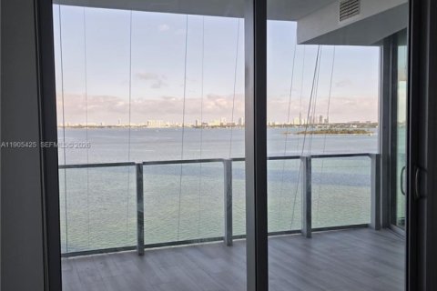 Copropriété à vendre à Miami, Floride: 2 chambres, 84.73 m2 № 2061709 - photo 4