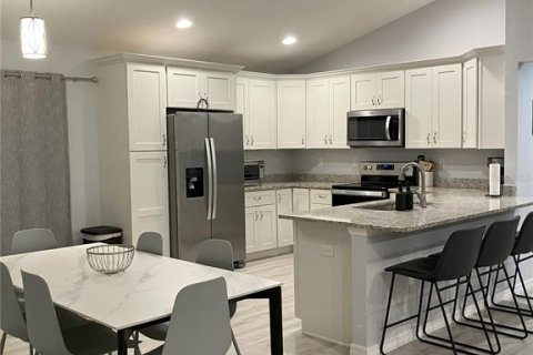 Casa en venta en Ocala, Florida, 4 dormitorios, 150.78 m2 № 2102978 - foto 2