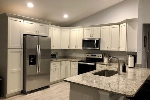 Casa en venta en Ocala, Florida, 4 dormitorios, 150.78 m2 № 2102978 - foto 4
