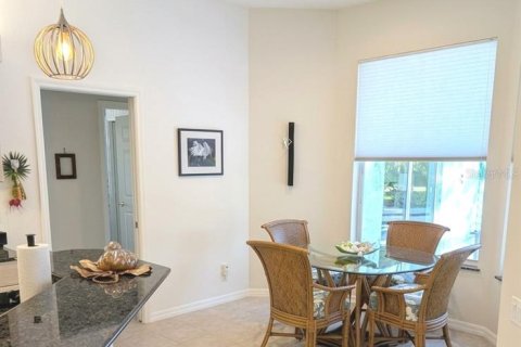 Villa ou maison à vendre à Nokomis, Floride: 3 chambres, 241.17 m2 № 2428750 - photo 7
