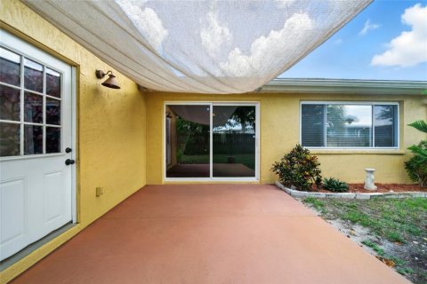 Casa en venta en Hudson, Florida, 2 dormitorios, 151.8 m2 № 1911857 - foto 23