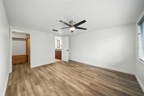Casa en venta en Hudson, Florida, 2 dormitorios, 151.8 m2 № 1911857 - foto 16