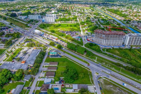 Immobilier commercial à vendre à Miami, Floride № 2288290 - photo 8