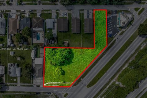 Immobilier commercial à Miami, Floride № 2288290