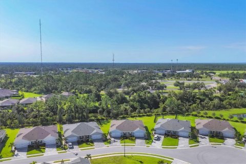 House in Port Charlotte, Florida 3 bedrooms, 140.75 sq.m. № 1904286 - photo 26