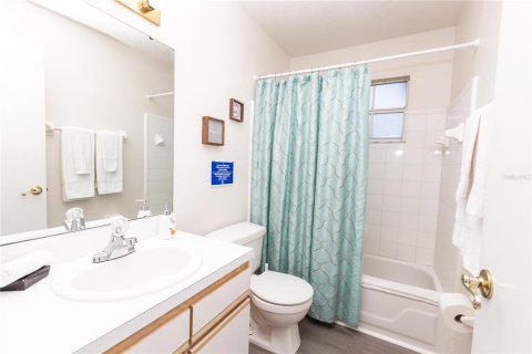 Condo in Kissimmee, Florida, 3 bedrooms  № 1915315 - photo 10