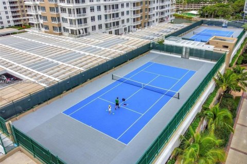 Copropriété à louer à Miami, Floride: 3 chambres, 138.24 m2 № 1966442 - photo 6