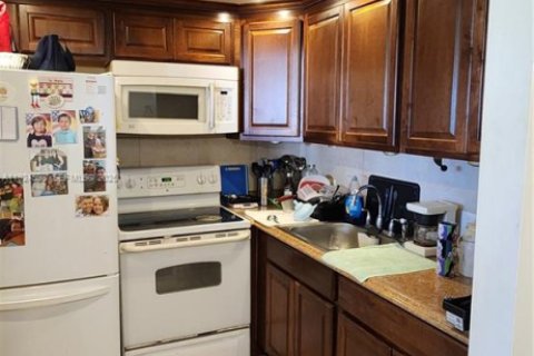 Condominio en venta en Boca Raton, Florida, 1 dormitorio, 66.89 m2 № 2076715 - foto 5