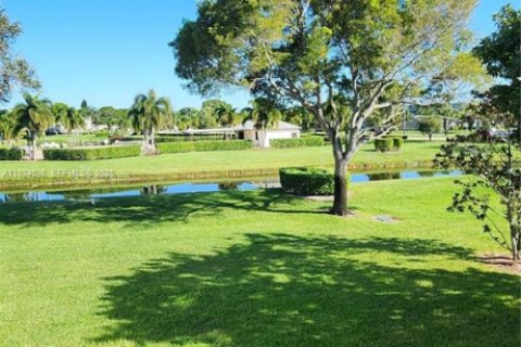 Condominio en Boca Raton, Florida, 1 dormitorio  № 2076715