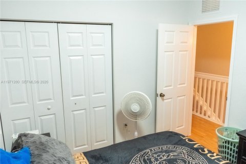 Adosado en venta en Homestead, Florida, 3 dormitorios, 123.1 m2 № 2032123 - foto 24