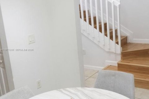 Adosado en venta en Homestead, Florida, 3 dormitorios, 123.1 m2 № 2032123 - foto 18