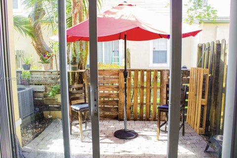 Adosado en venta en Homestead, Florida, 3 dormitorios, 123.1 m2 № 2032123 - foto 19