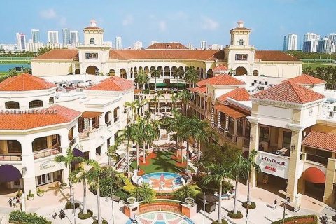 Copropriété à louer à Hallandale Beach, Floride: 1 chambre, 71.07 m2 № 1945094 - photo 15