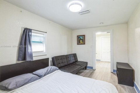 Купить виллу или дом в Майами, Флорида 2 спальни, 77.76м2, № 1998310 - фото 8