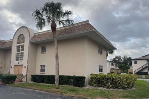 Condominio en venta en Bradenton, Florida, 1 dormitorio, 69.21 m2 № 2148738 - foto 16