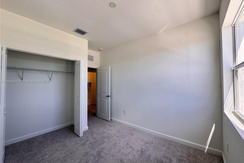 Touwnhouse à louer à Florida City, Floride: 4 chambres, 151.71 m2 № 1947833 - photo 17