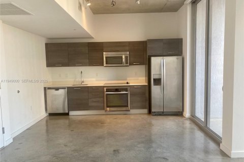 Снять в аренду кондоминиум в Майами, Флорида 1 спальня, 52.4м2, № 2004730 - фото 8