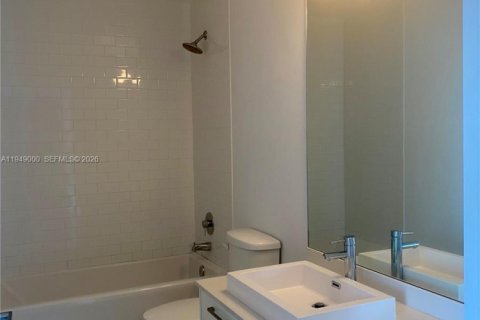 Снять в аренду кондоминиум в Майами, Флорида 1 спальня, 52.4м2, № 2004730 - фото 10