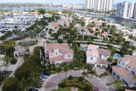 Townhouse in Hollywood, Florida 3 bedrooms, 236.34 sq.m. № 1741279 - photo 30
