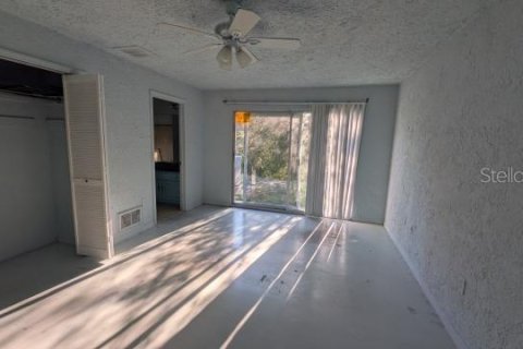 Villa ou maison à vendre à Weeki Wachee, Floride: 4 chambres, 354.05 m2 № 2419271 - photo 18