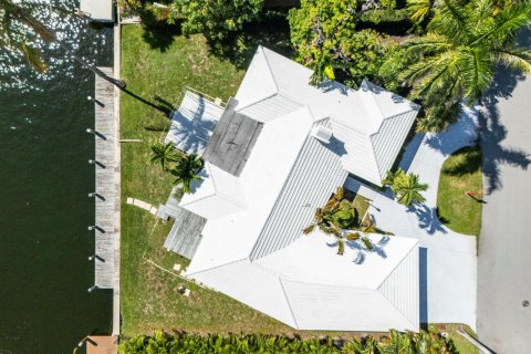 Casa en venta en Fort Lauderdale, Florida, 3 dormitorios, 220.18 m2 № 2352072 - foto 19