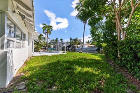 Casa en venta en Fort Lauderdale, Florida, 3 dormitorios, 220.18 m2 № 2352072 - foto 13