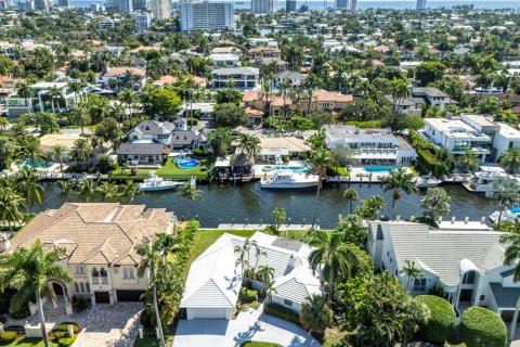 Casa en venta en Fort Lauderdale, Florida, 3 dormitorios, 220.18 m2 № 2352072 - foto 23