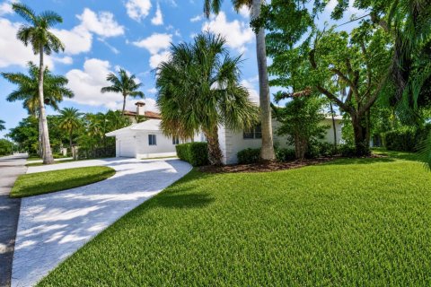 Casa en venta en Fort Lauderdale, Florida, 3 dormitorios, 220.18 m2 № 2352072 - foto 30