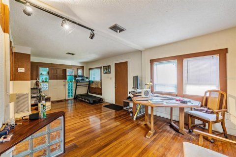 Villa ou maison à vendre à Tampa, Floride: 1 chambre, 91.42 m2 № 1919925 - photo 11