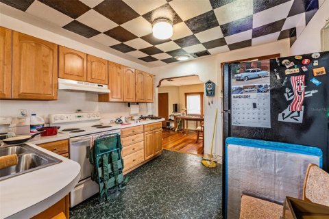 Villa ou maison à vendre à Tampa, Floride: 1 chambre, 91.42 m2 № 1919925 - photo 12