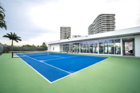 Condominio en venta en North Miami, Florida, 3 dormitorios, 167.32 m2 № 1712137 - foto 9