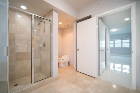 Condominio en venta en North Miami, Florida, 3 dormitorios, 167.32 m2 № 1712137 - foto 21
