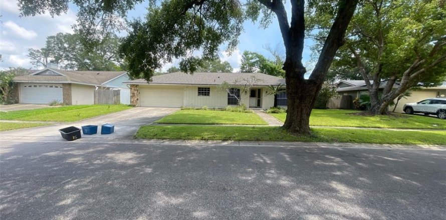 Casa en Altamonte Springs, Florida 3 dormitorios, 185.34 m2 № 1919693