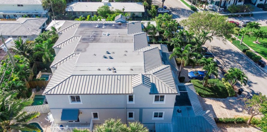 Touwnhouse à Lauderdale-by-the-Sea, Floride 4 chambres, 260.87 m2 № 1187024