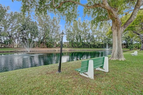 Copropriété à vendre à Pompano Beach, Floride: 1 chambre, 55.74 m2 № 2190760 - photo 24