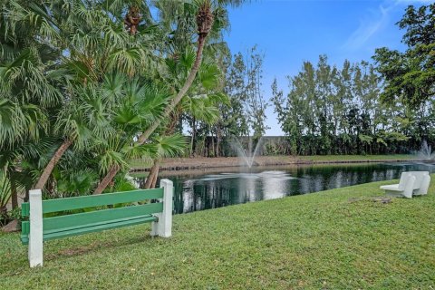 Copropriété à vendre à Pompano Beach, Floride: 1 chambre, 55.74 m2 № 2190760 - photo 22