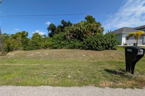 Land in Rotonda, Florida № 2384172 - photo 5