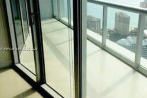 Купить кондоминиум в Майами, Флорида 1 спальня, 75.81м2, № 2051730 - фото 8