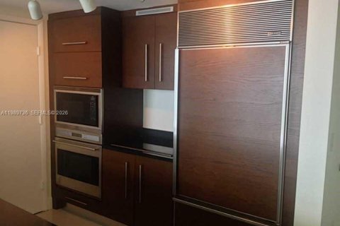 Купить кондоминиум в Майами, Флорида 1 спальня, 75.81м2, № 2051730 - фото 7